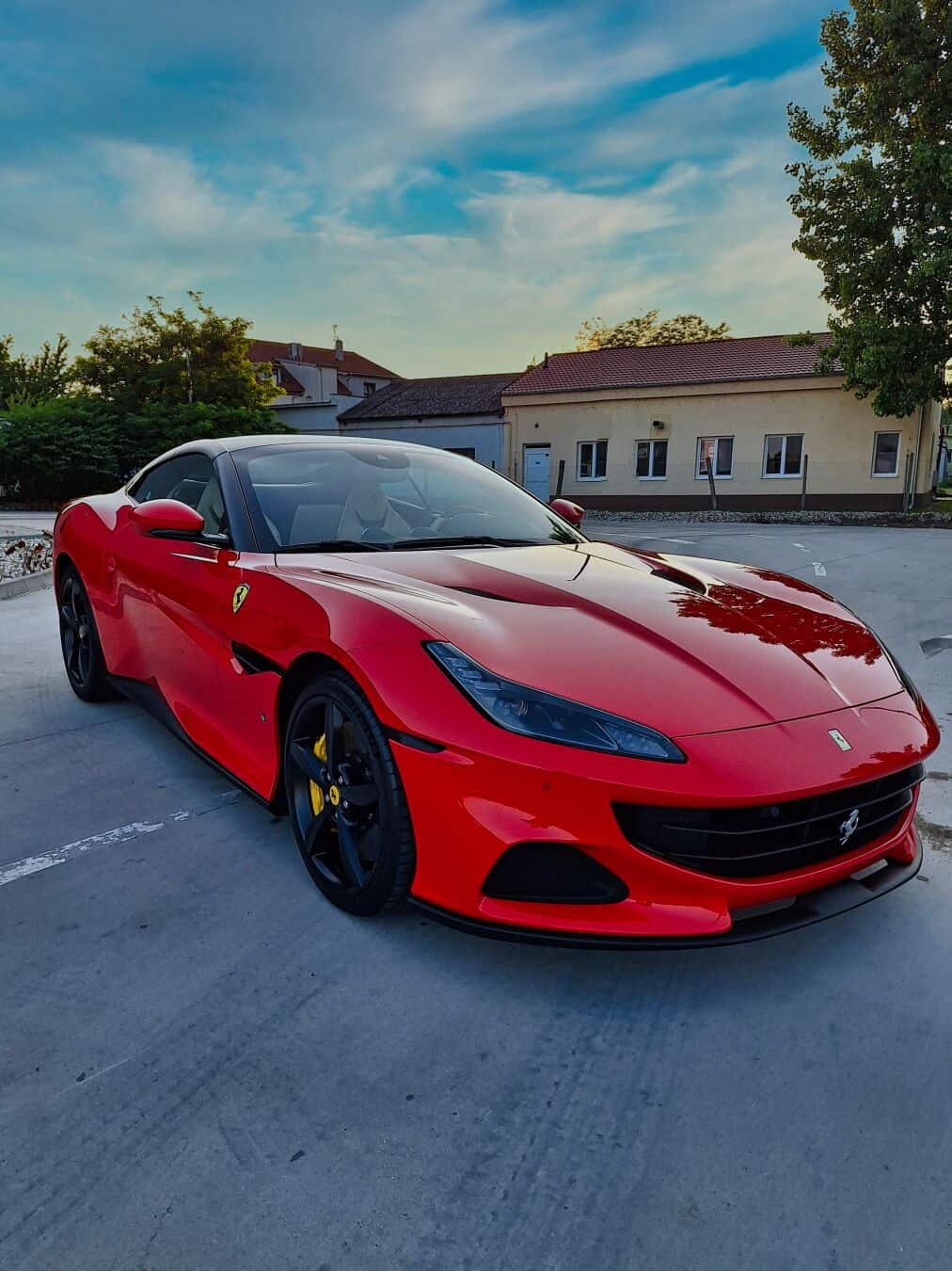 Ferrari Portofino M celkový pohľad