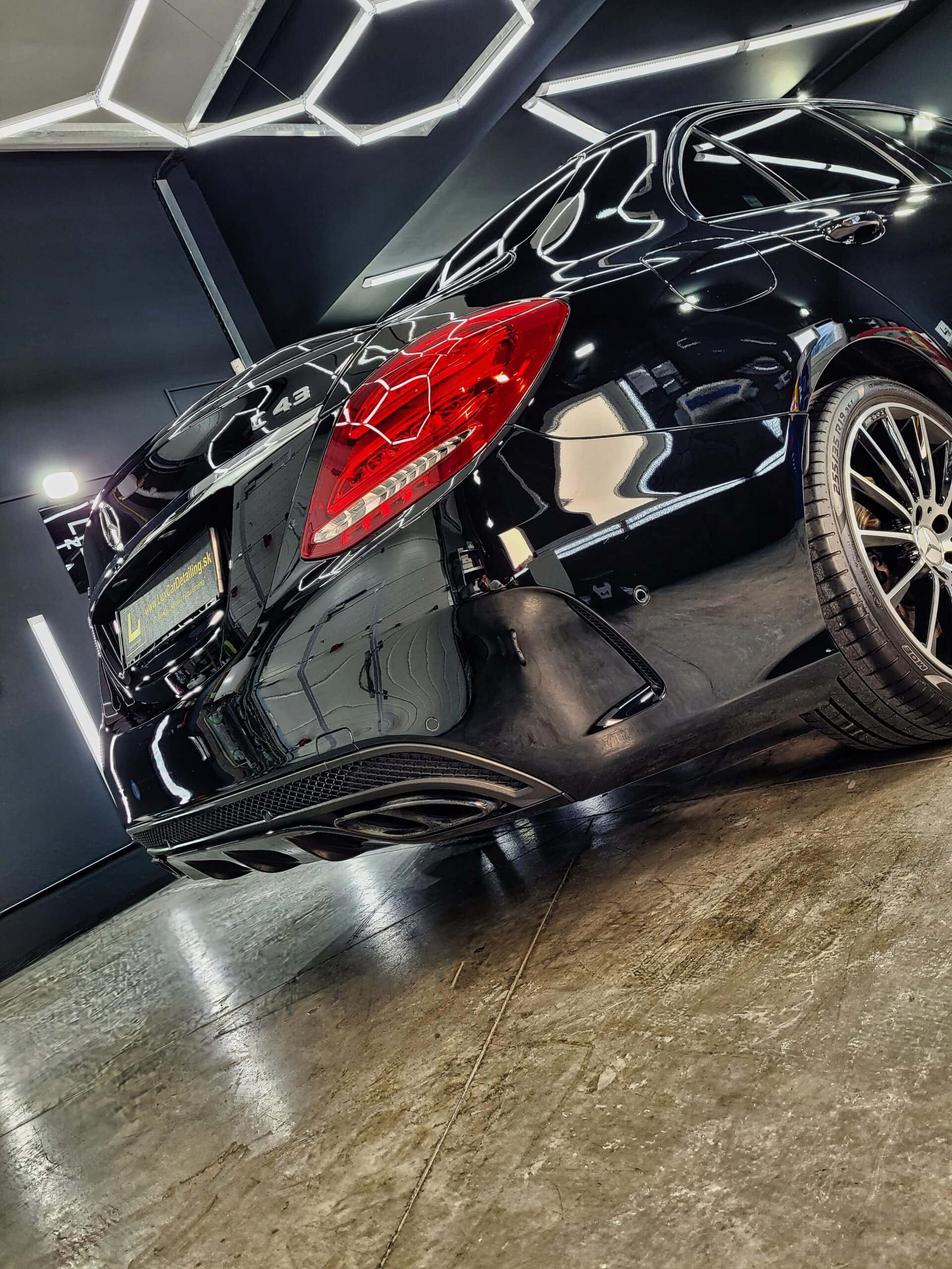 C43 AMG részlet