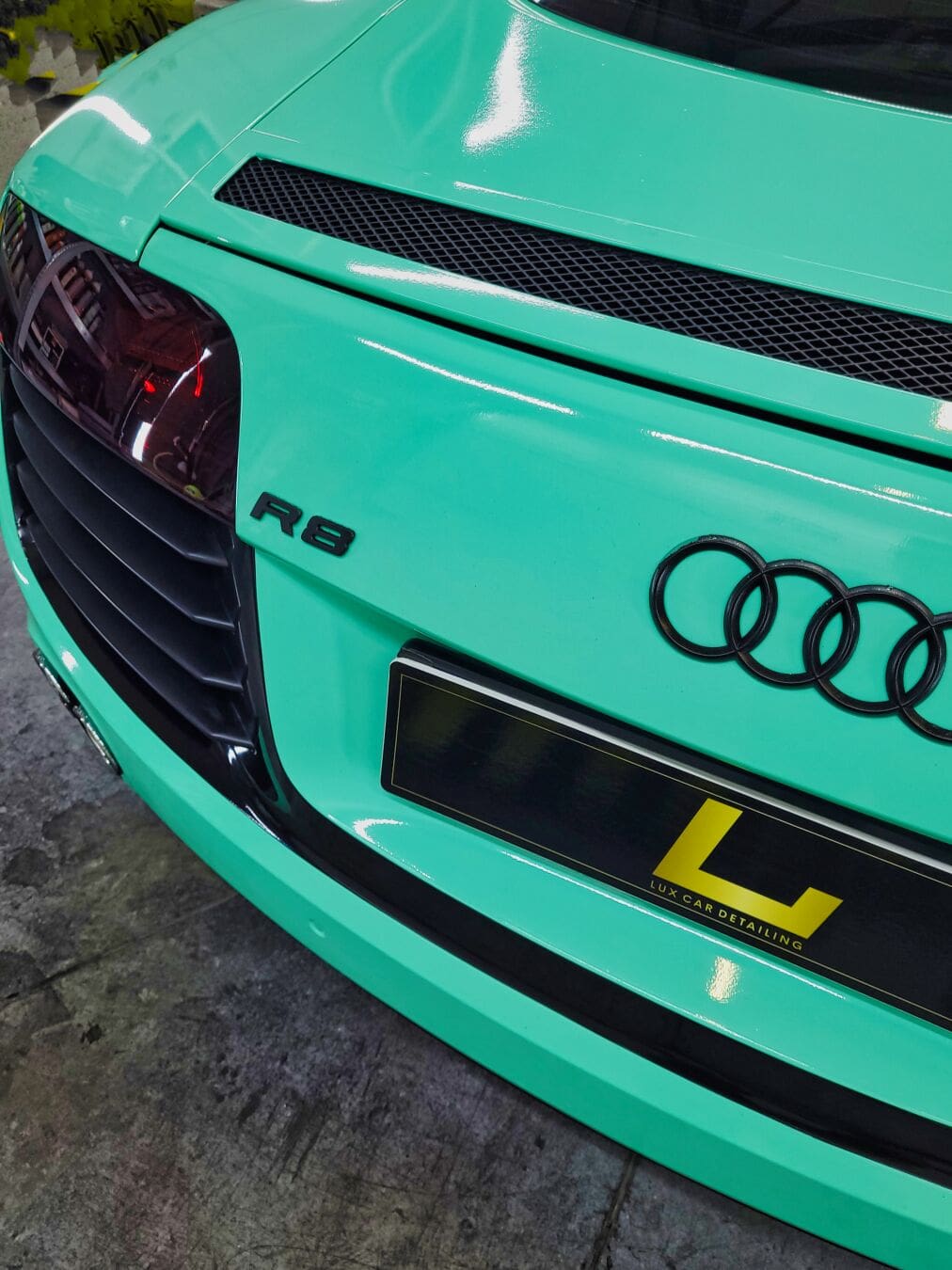 Kerámia Audi R8 Komárom