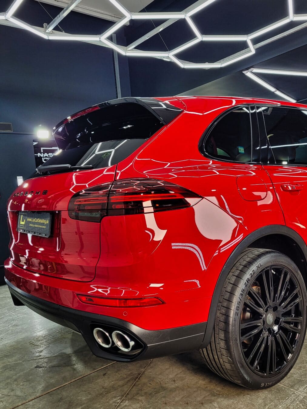 Porsche Cayenne S részlet